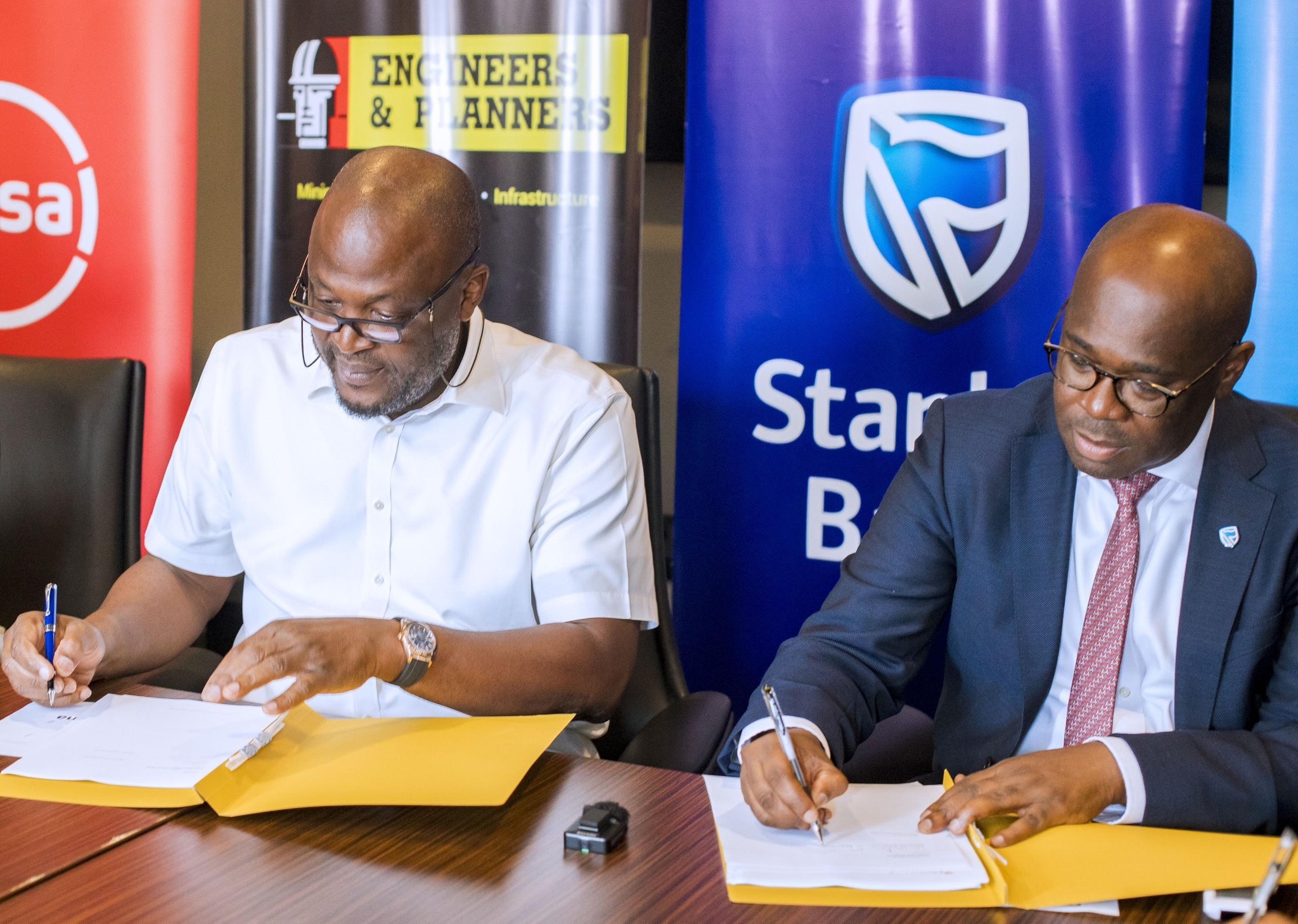 stanbic-bank-ghana-leads-usd-205-million-financing-deal-for-engineers